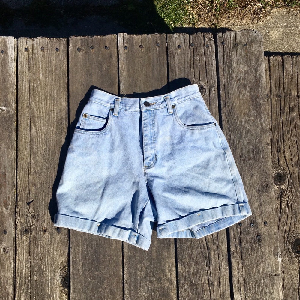 Vintage Liz Wear Jean Shorts